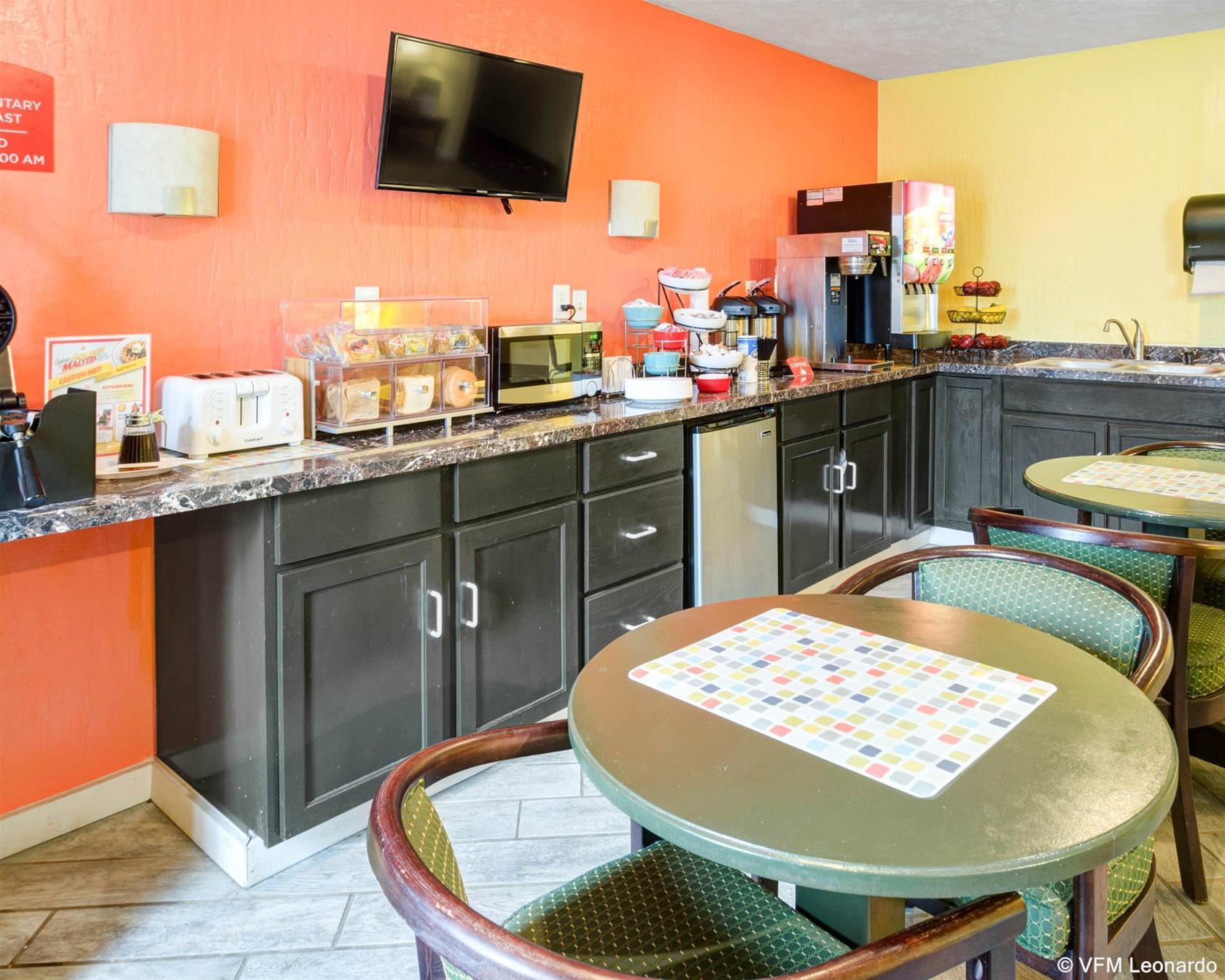 Red Lion Inn & Suites Olathe Kansas City Экстерьер фото