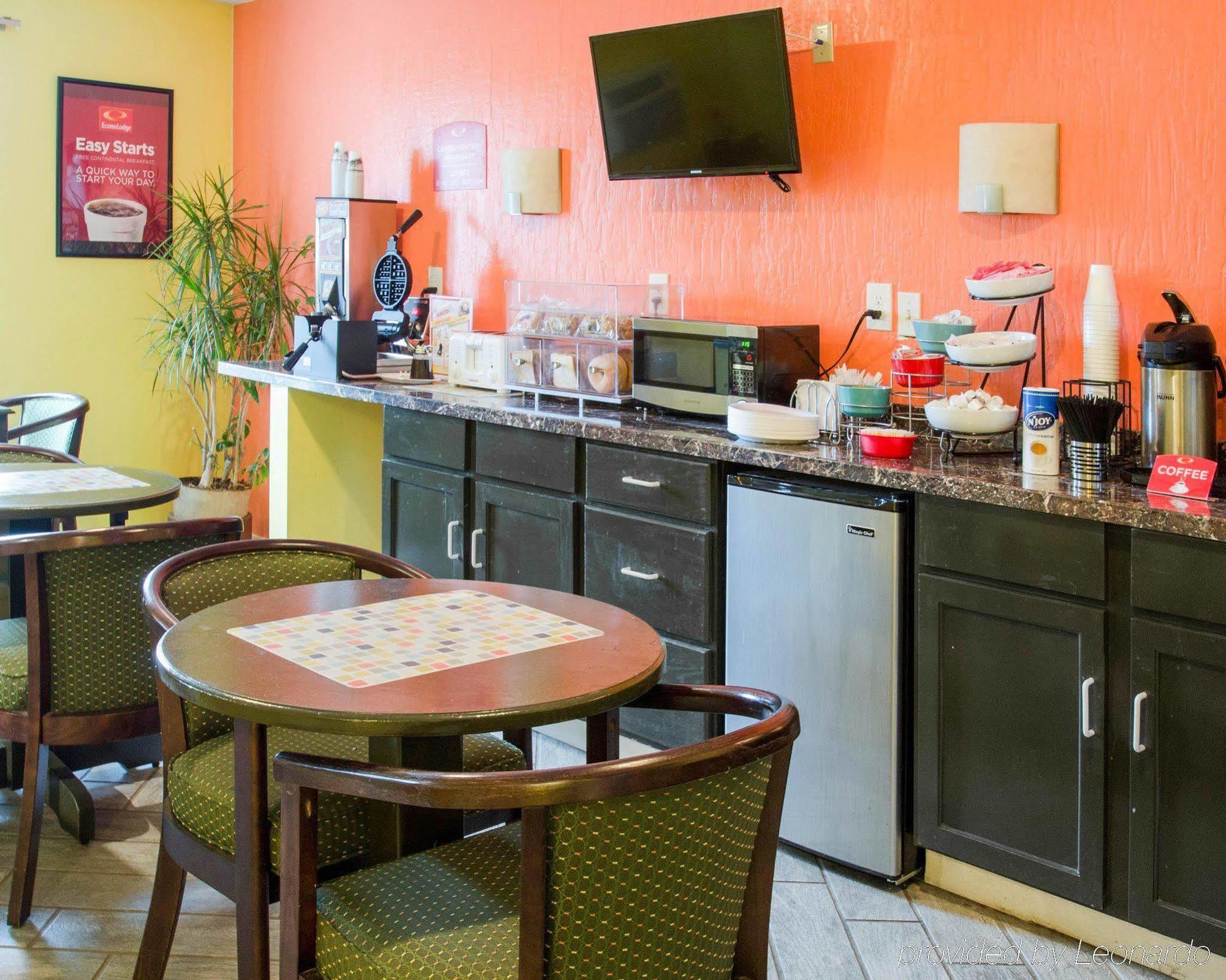 Red Lion Inn & Suites Olathe Kansas City Экстерьер фото